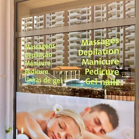 Aparthotel Happy Na Rocha 2 *