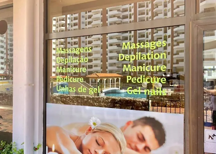 Aparthotel Happy Na Rocha 2 3*